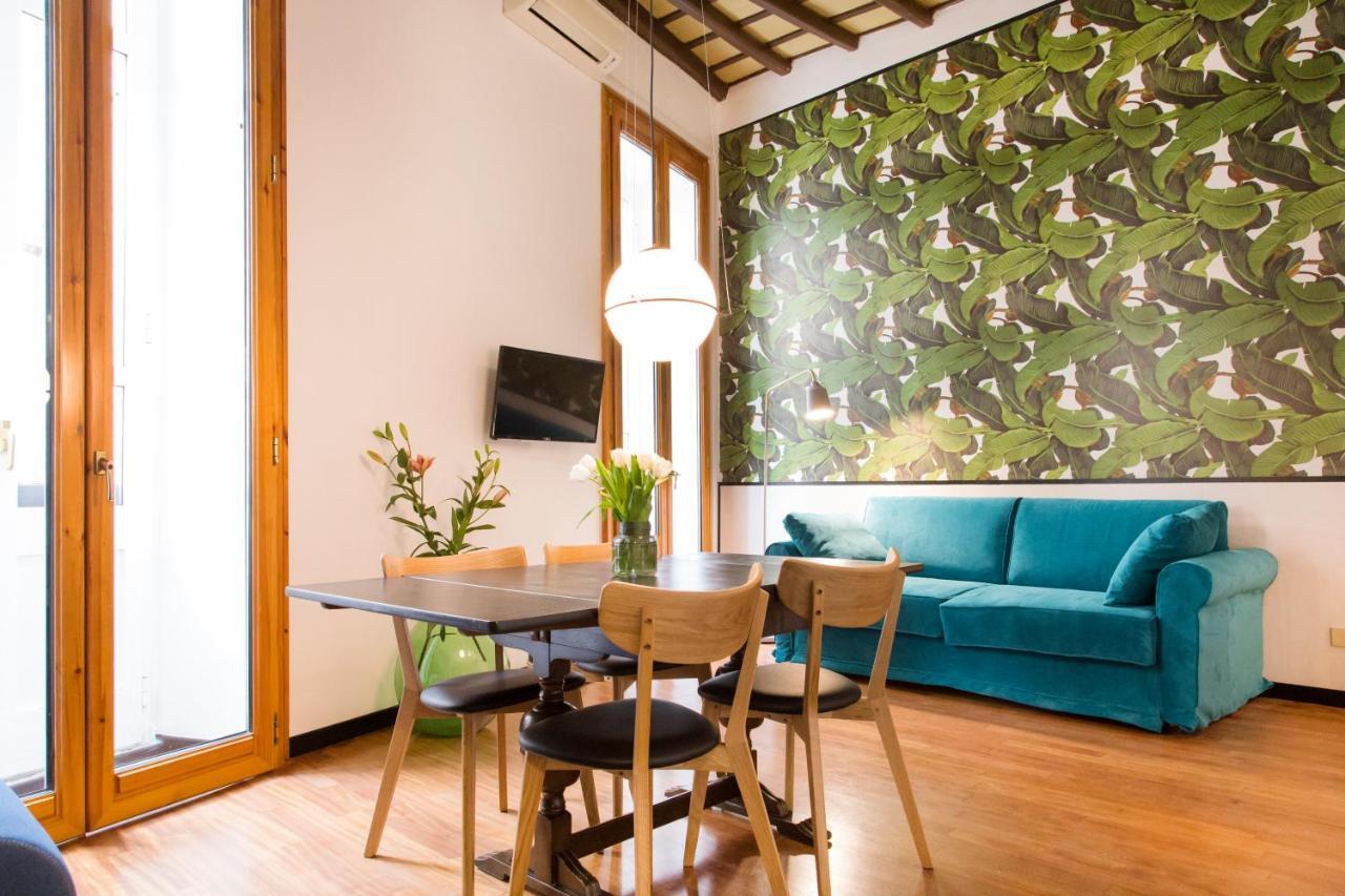 Trasteverehome - Central Monserrato House With Balcony โรม ภายนอก รูปภาพ
