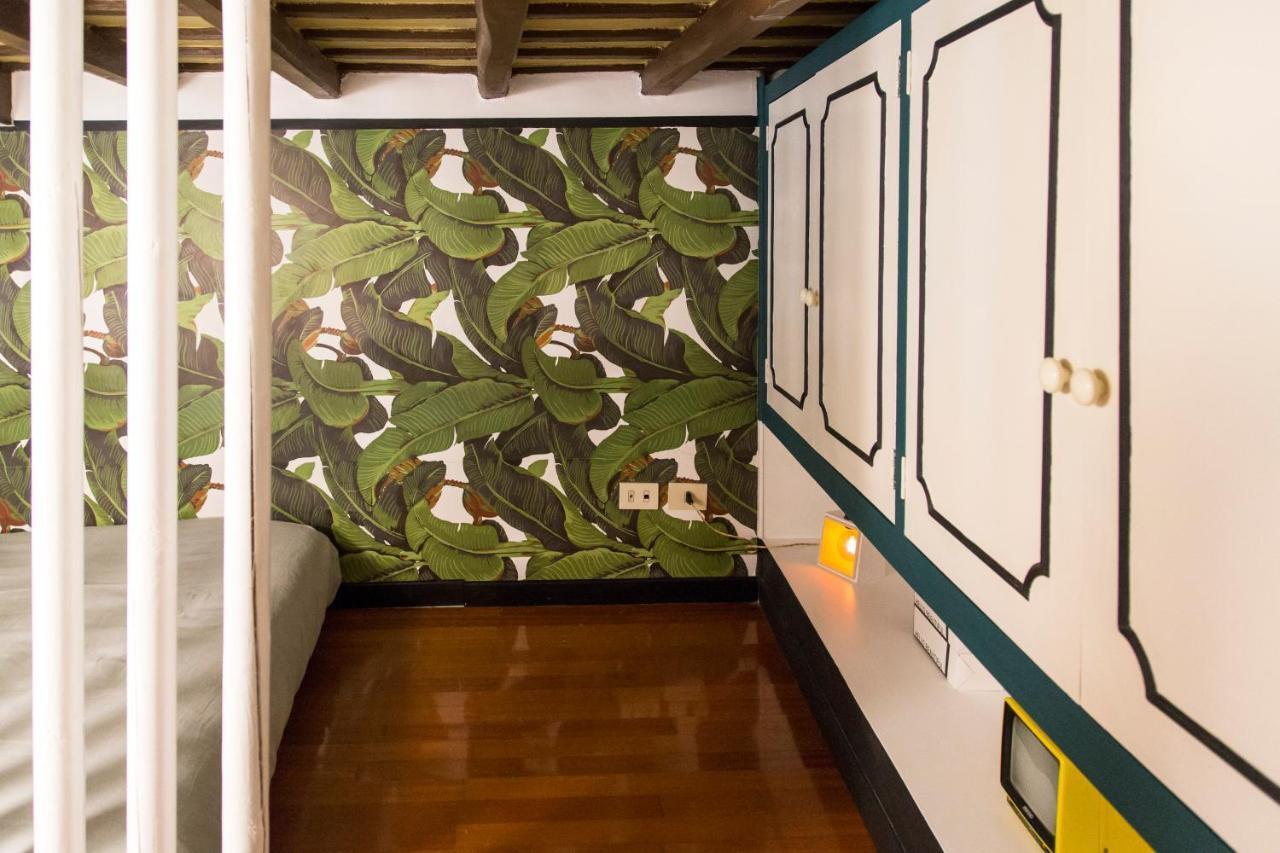 Trasteverehome - Central Monserrato House With Balcony โรม ภายนอก รูปภาพ