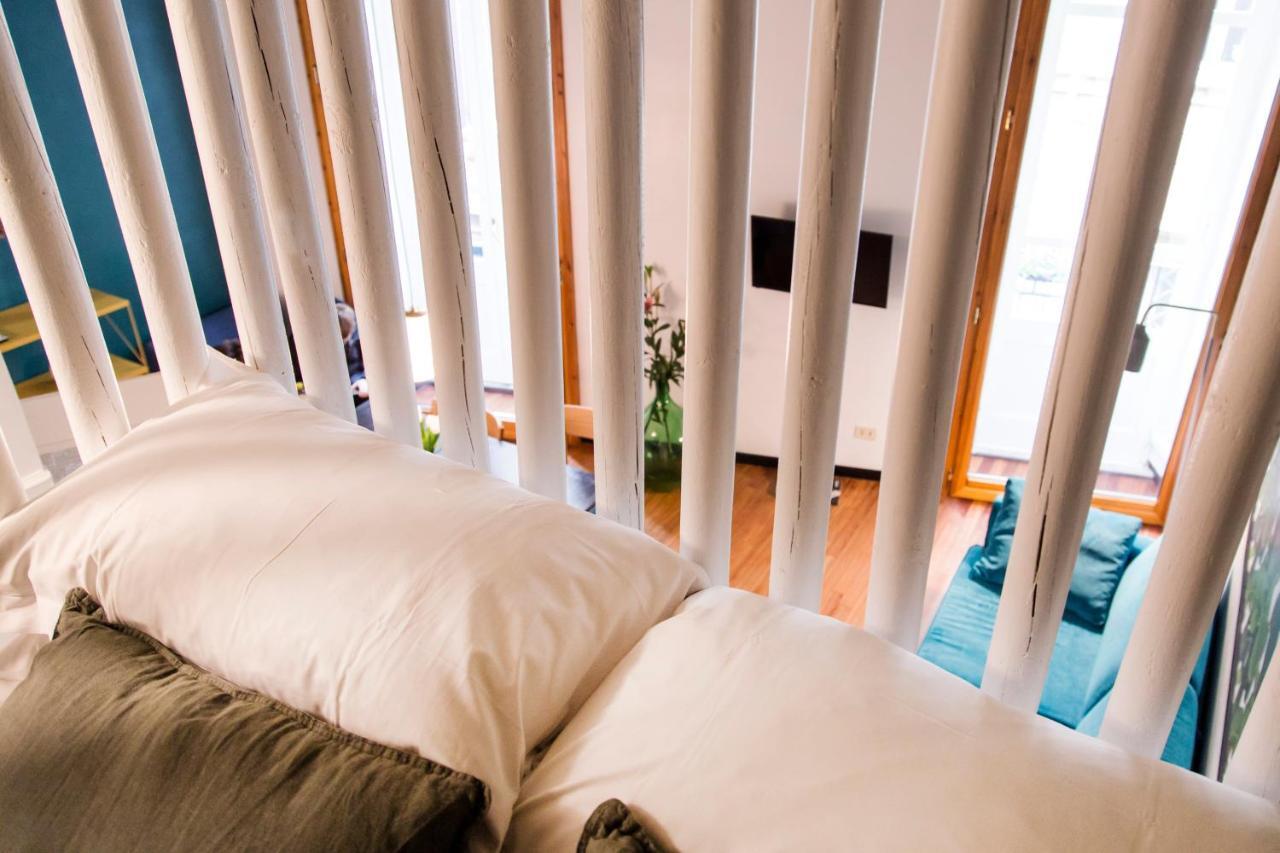 Trasteverehome - Central Monserrato House With Balcony โรม ภายนอก รูปภาพ
